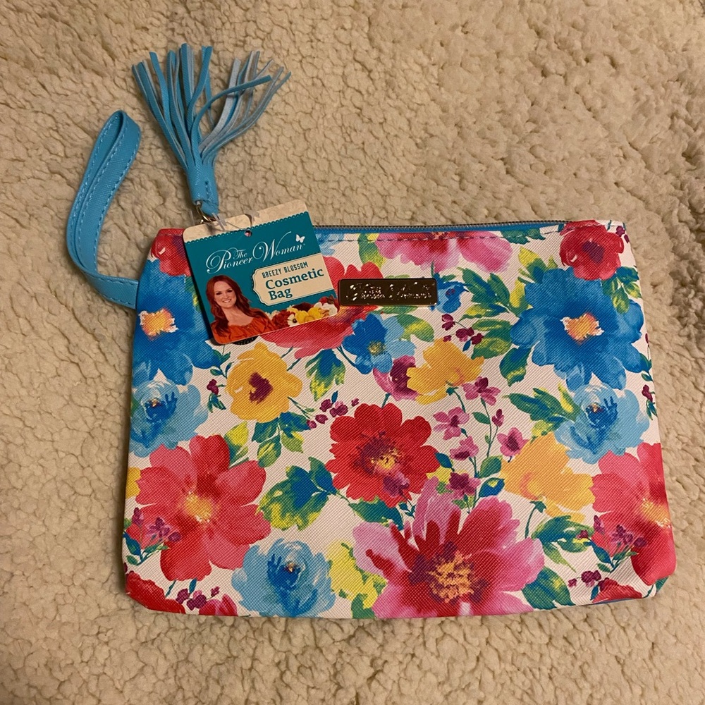 NWT! The Pioneer Woman Floral Print Zippy Cosmetic Pouch Wristlet Clutch